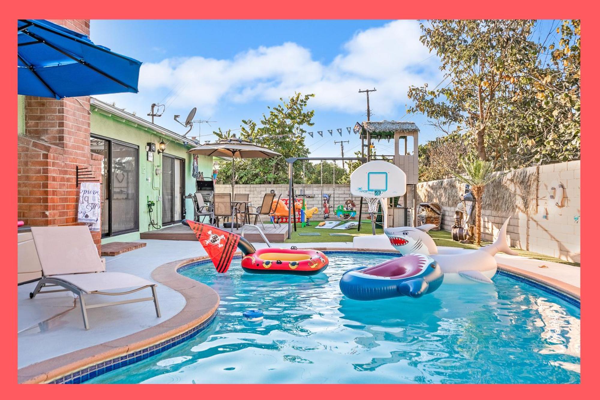 Pirate Cove: Heated Pool, Arcade, Play, More! Гардън Гроув Екстериор снимка